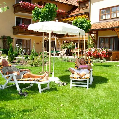 Apartment Appartementhaus Holmernhof I *
